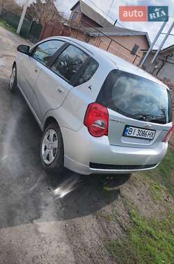 Хетчбек Chevrolet Aveo 2012 в 