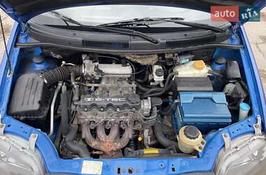 Седан Chevrolet Aveo 2006 в 