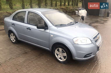 Седан Chevrolet Aveo 2011 в 