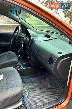 Седан Chevrolet Aveo 2006 в 