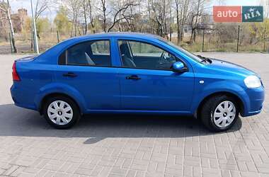 Седан Chevrolet Aveo 2011 в 