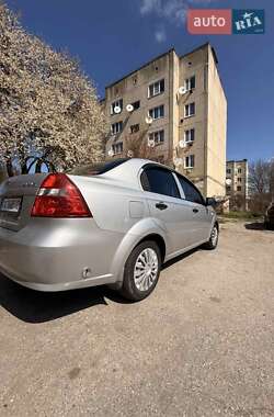 Седан Chevrolet Aveo 2006 в 