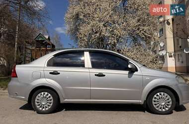 Седан Chevrolet Aveo 2006 в 