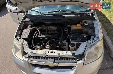 Седан Chevrolet Aveo 2006 в 