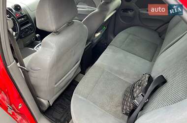 Седан Chevrolet Aveo 2005 в 