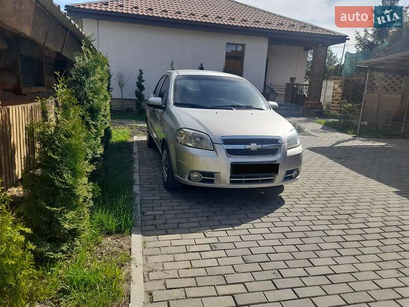 Седан Chevrolet Aveo 2008 в Житомире