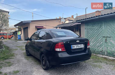Седан Chevrolet Aveo 2005 в 