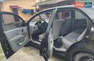 Седан Chevrolet Aveo 2005 в 