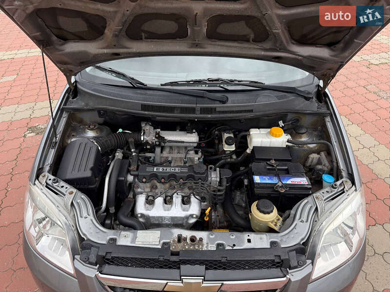 Седан Chevrolet Aveo 2009 в Харкові
