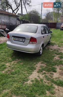 Седан Chevrolet Aveo 2005 в 