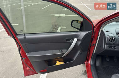 Седан Chevrolet Aveo 2011 в 