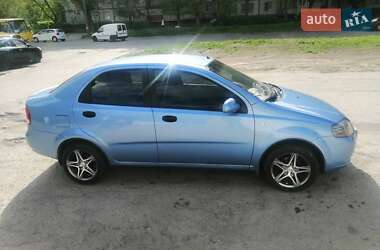 Седан Chevrolet Aveo 2005 в 
