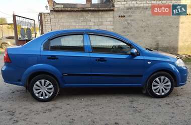 Седан Chevrolet Aveo 2010 в 