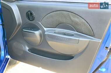 Седан Chevrolet Aveo 2006 в 