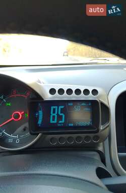 Седан Chevrolet Aveo 2012 в 