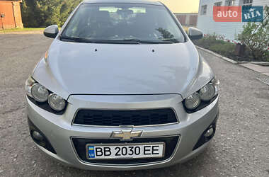 Седан Chevrolet Aveo 2012 в 