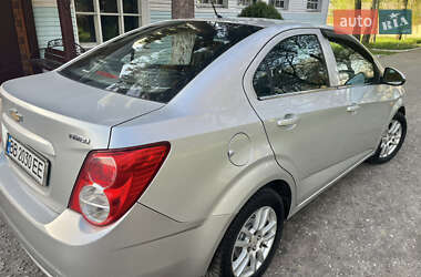 Седан Chevrolet Aveo 2012 в 