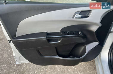 Седан Chevrolet Aveo 2012 в 