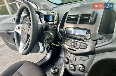 Седан Chevrolet Aveo 2012 в 