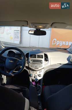 Седан Chevrolet Aveo 2012 в 