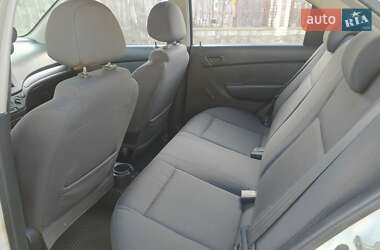 Седан Chevrolet Aveo 2008 в 