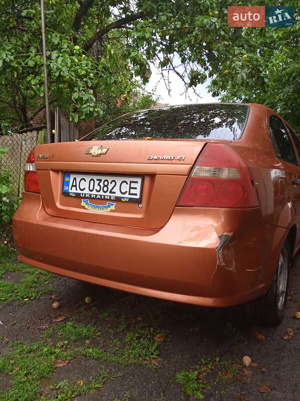 Седан Chevrolet Aveo 2006 в Горохові