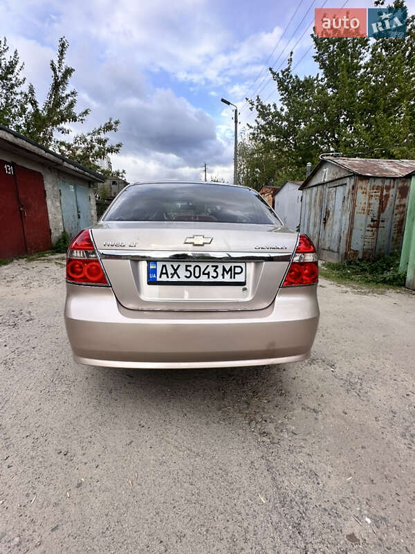 Седан Chevrolet Aveo 2008 в Харкові