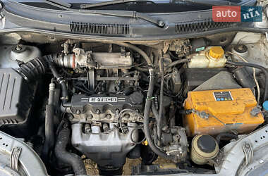 Седан Chevrolet Aveo 2005 в 