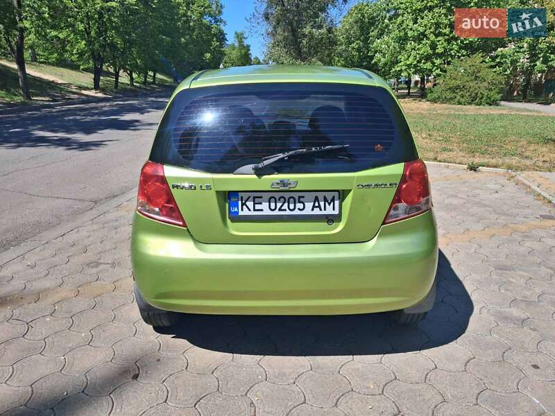 Хэтчбек Chevrolet Aveo 2005 в Никополе