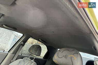 Седан Chevrolet Aveo 2004 в 