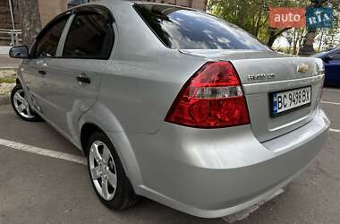 Седан Chevrolet Aveo 2009 в 