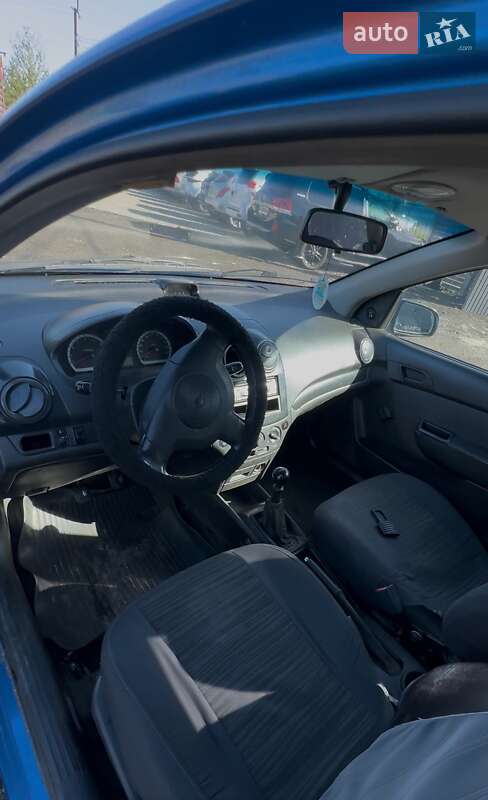 Седан Chevrolet Aveo 2007 в Києві