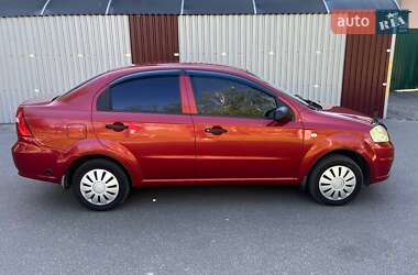 Хетчбек Chevrolet Aveo 2008 в 