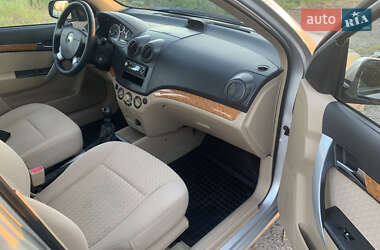 Седан Chevrolet Aveo 2007 в 