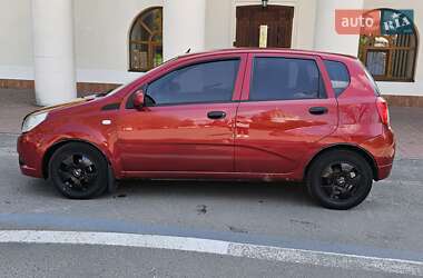 Хэтчбек Chevrolet Aveo 2008 в 