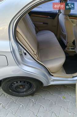 Седан Chevrolet Aveo 2007 в 