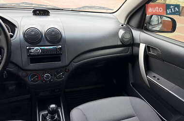 Седан Chevrolet Aveo 2009 в 