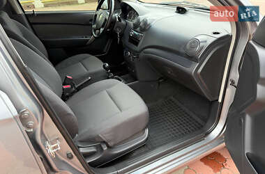 Седан Chevrolet Aveo 2009 в 