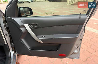 Седан Chevrolet Aveo 2009 в 