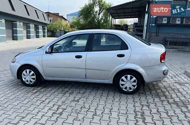 Седан Chevrolet Aveo 2005 в 