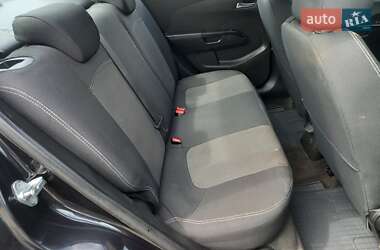Седан Chevrolet Aveo 2012 в 