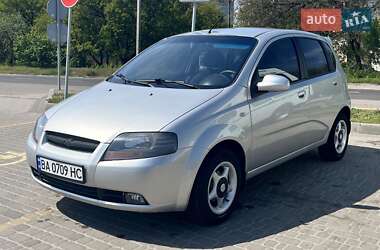Хэтчбек Chevrolet Aveo 2008 в Кропивницком