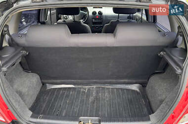 Хэтчбек Chevrolet Aveo 2006 в 