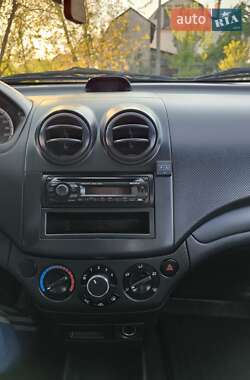 Седан Chevrolet Aveo 2008 в 