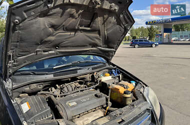 Хэтчбек Chevrolet Aveo 2007 в 