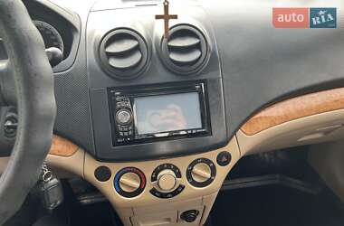 Седан Chevrolet Aveo 2007 в 
