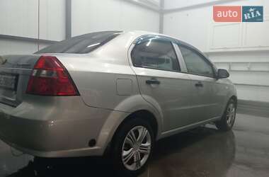 Седан Chevrolet Aveo 2011 в 
