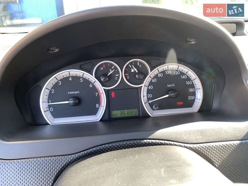 Седан Chevrolet Aveo 2008 в Харкові