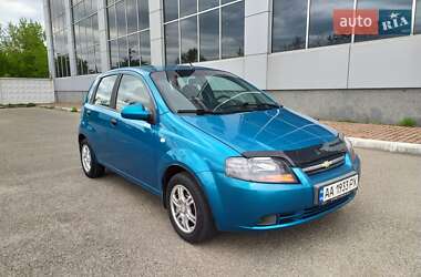 Хетчбек Chevrolet Aveo 2008 в 