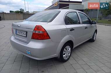 Седан Chevrolet Aveo 2006 в 